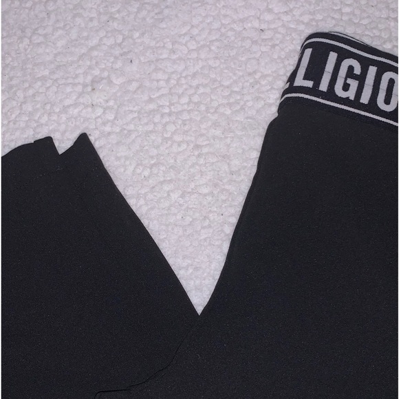 RE WORKED “TRUE RELIGION” HIGH WAIST WIDE LEG CROP PANTS - Picture 4 of 10